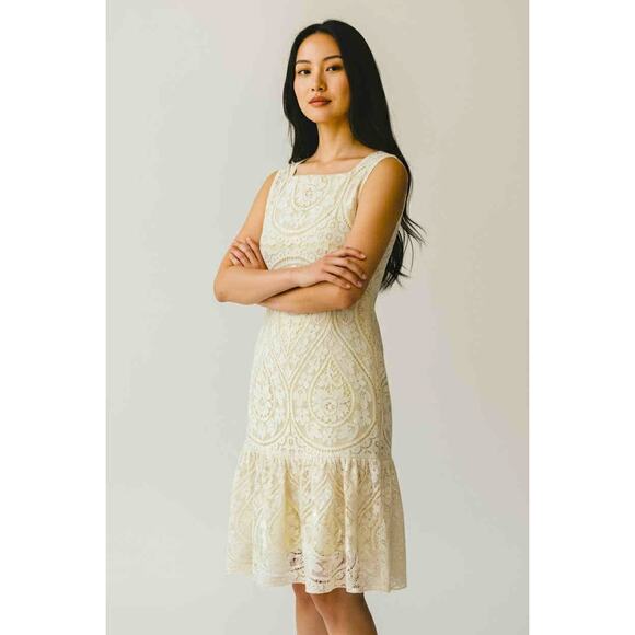 Vintage Cele Originals Cream Lace Sleeveless Fit & Flare Dress Drop Hem Sz S EUC - Picture 1 of 4